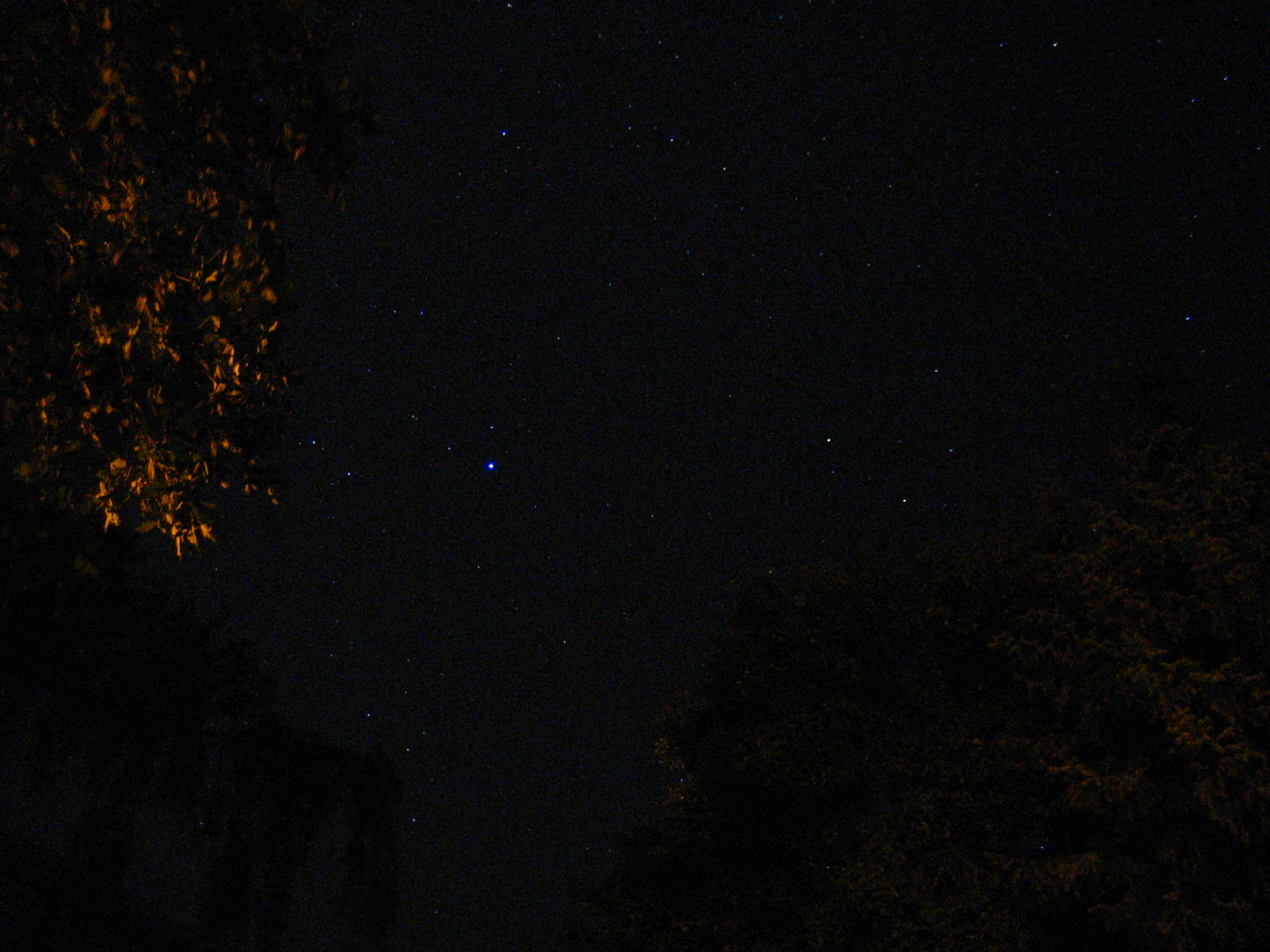 2011-8-3 souhvězí Lyra (hvězda Vega)