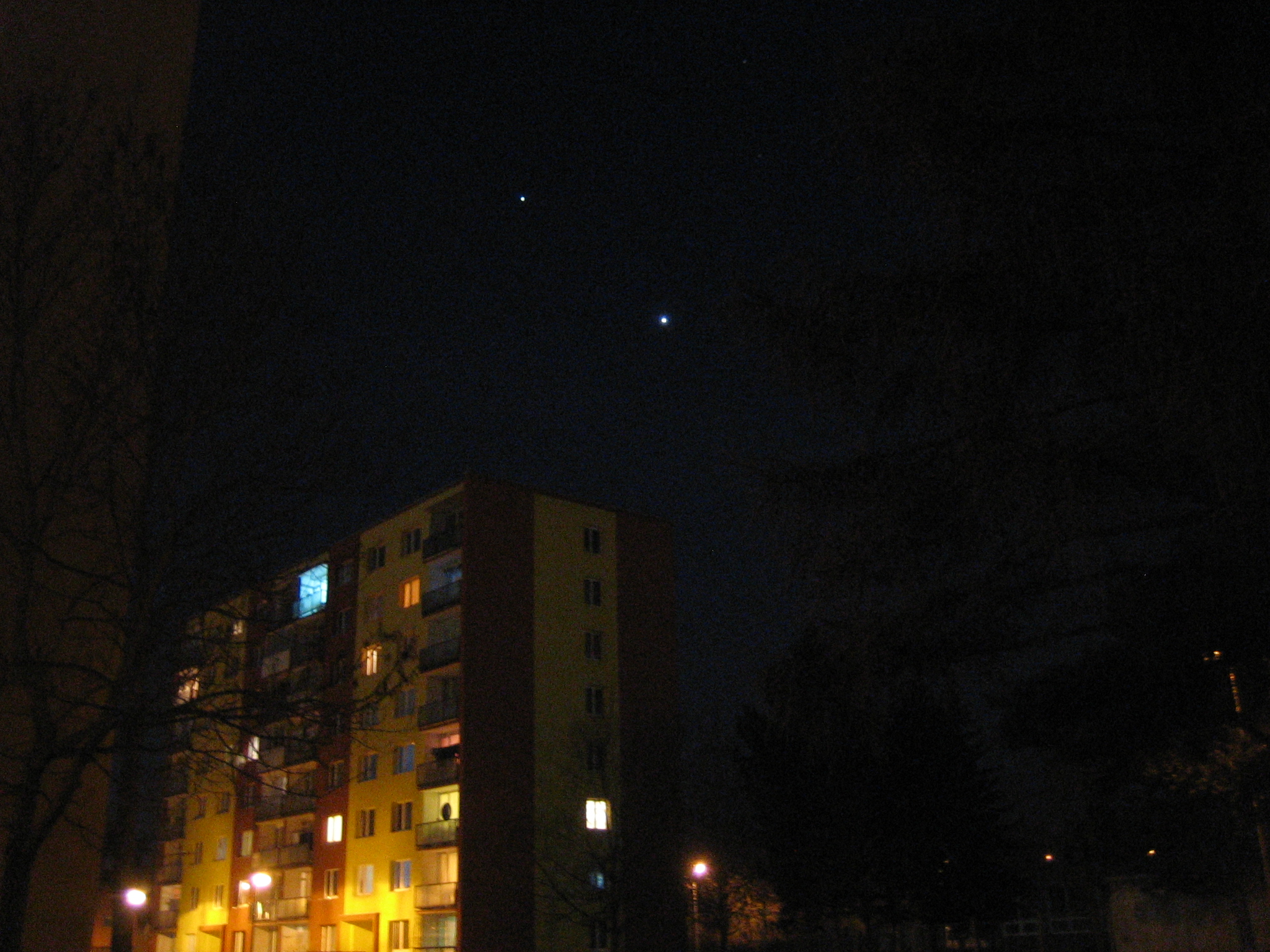 2012-3-5 Jupiter, dole Venuše